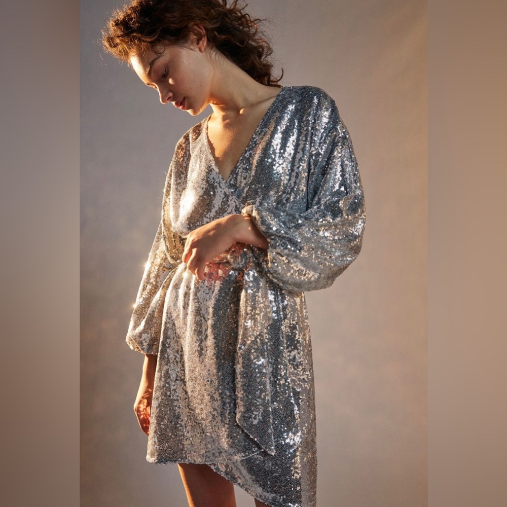 Anthropologie Lisabette Sequined Mini Dress Size Medium Petite